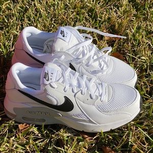 WMNS NIKE AIR MAX EXCEE